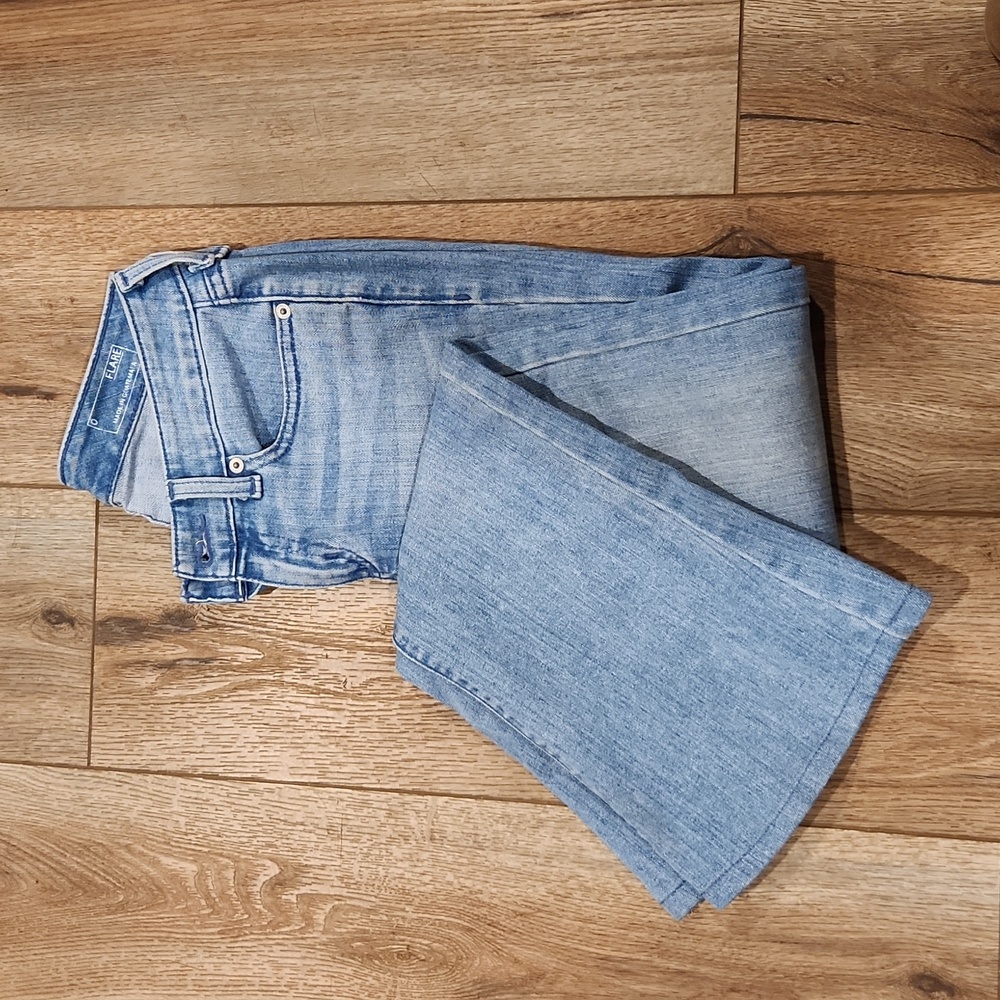 Vineyard Vines flare jeans size 25